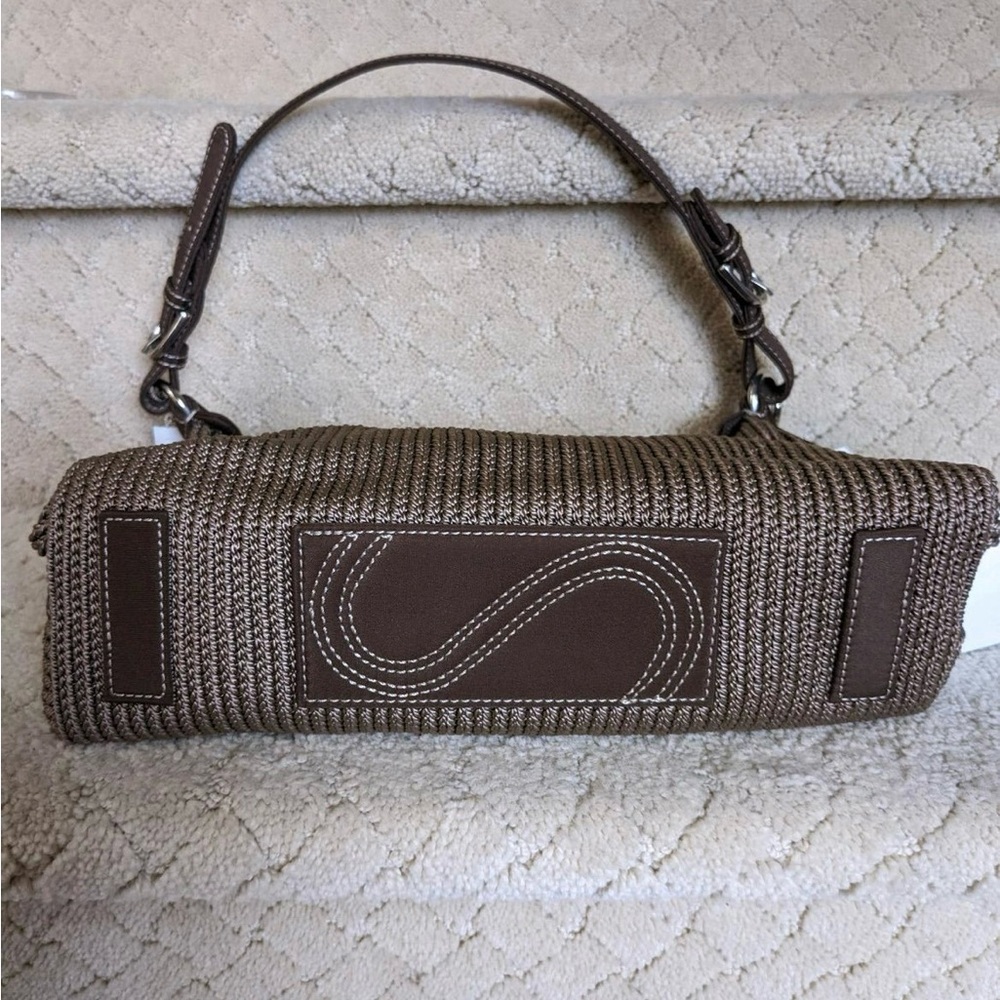 The SAK Small Tan Shoulder Bag - Picture 3 of 8